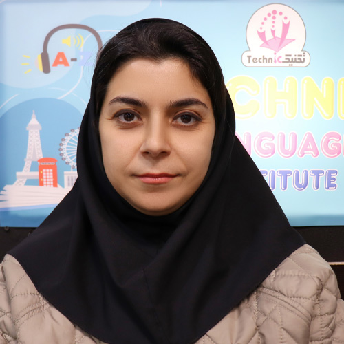 خانم محمودی